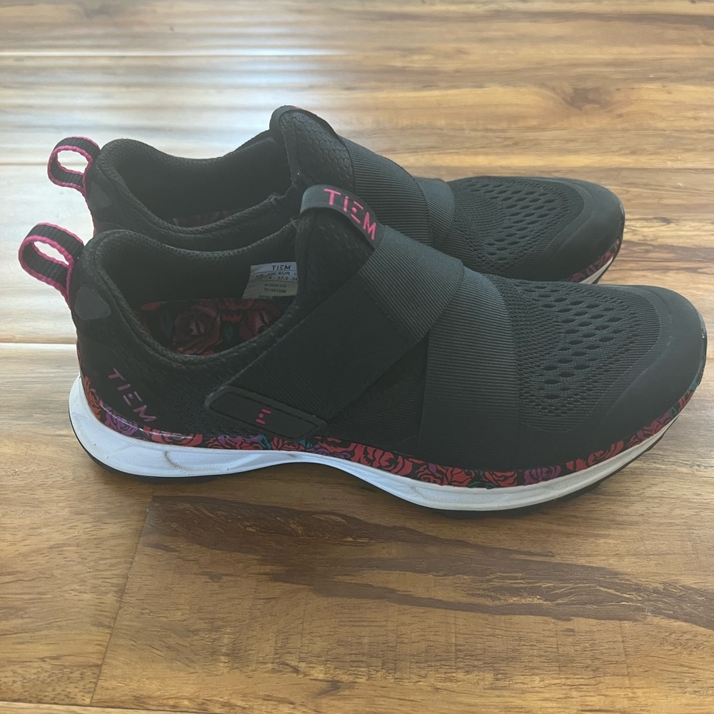 TIEM Cycling Shoe SPD cleat attached